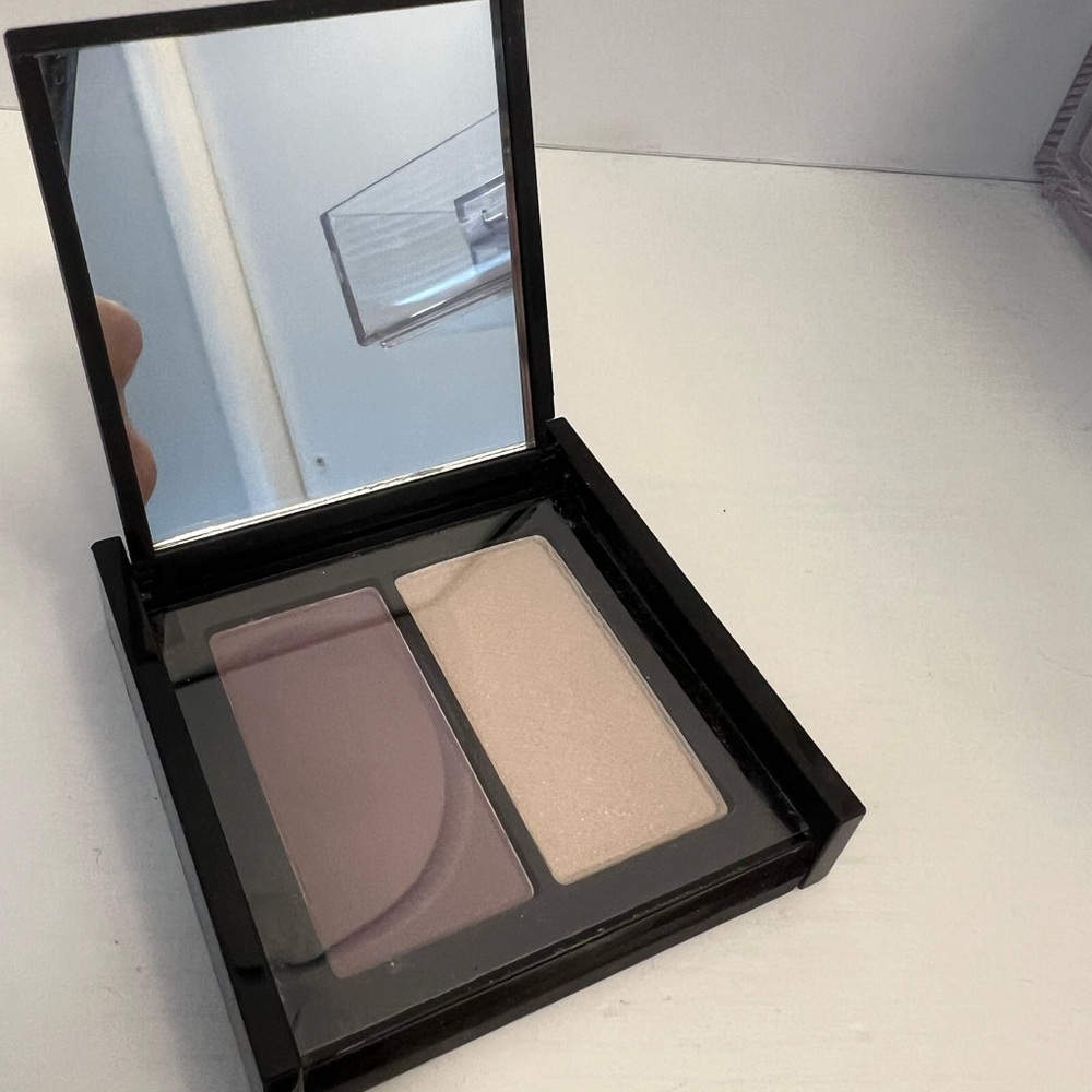 Julep Feels Like Velvet Eyeshadow Palette in Moonlight and Starlight